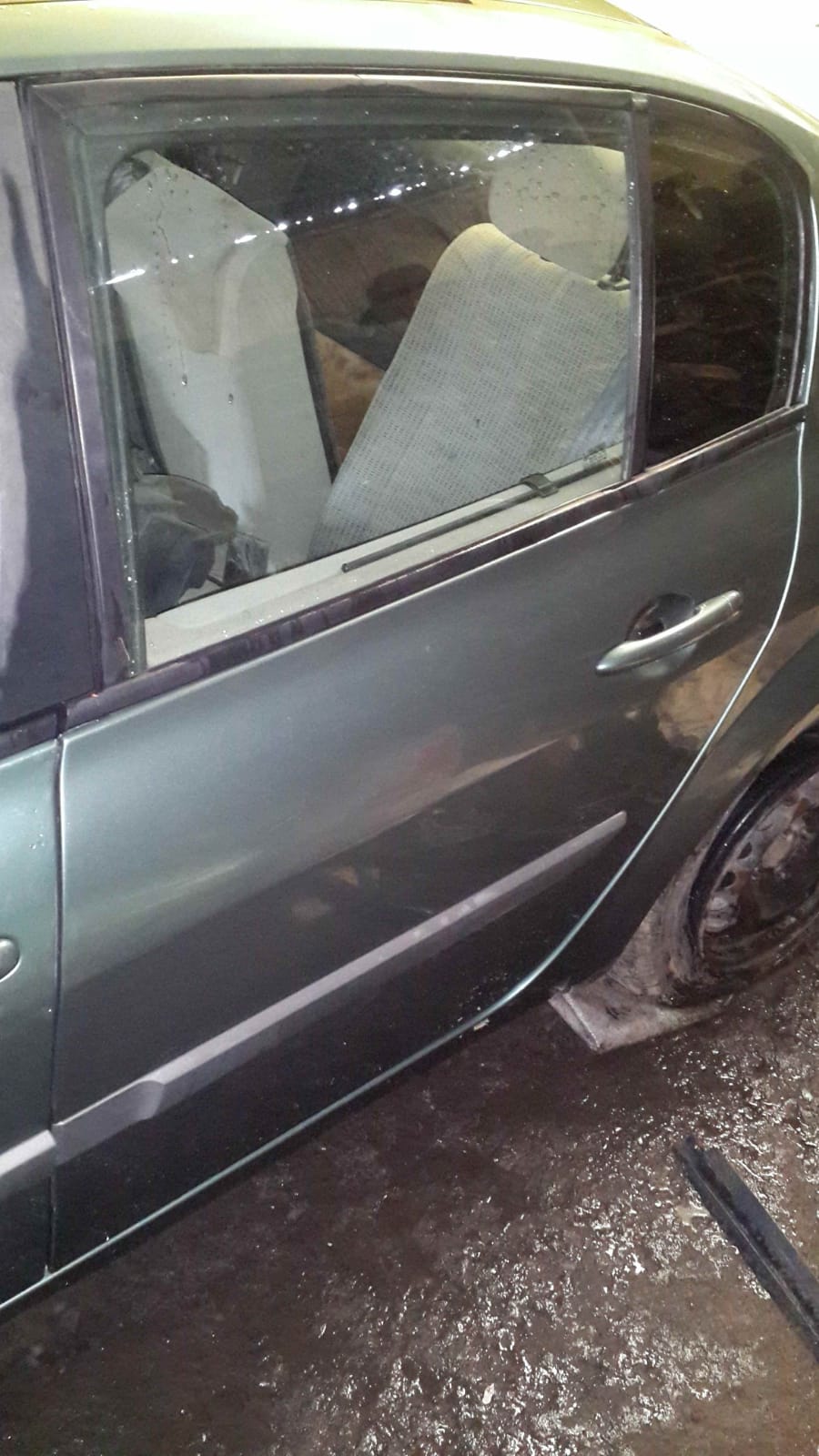 Megane çıkma yedek parça_RENAULT MEGANE 2 SOL ÖN ARKA KAPI (3).jpeg